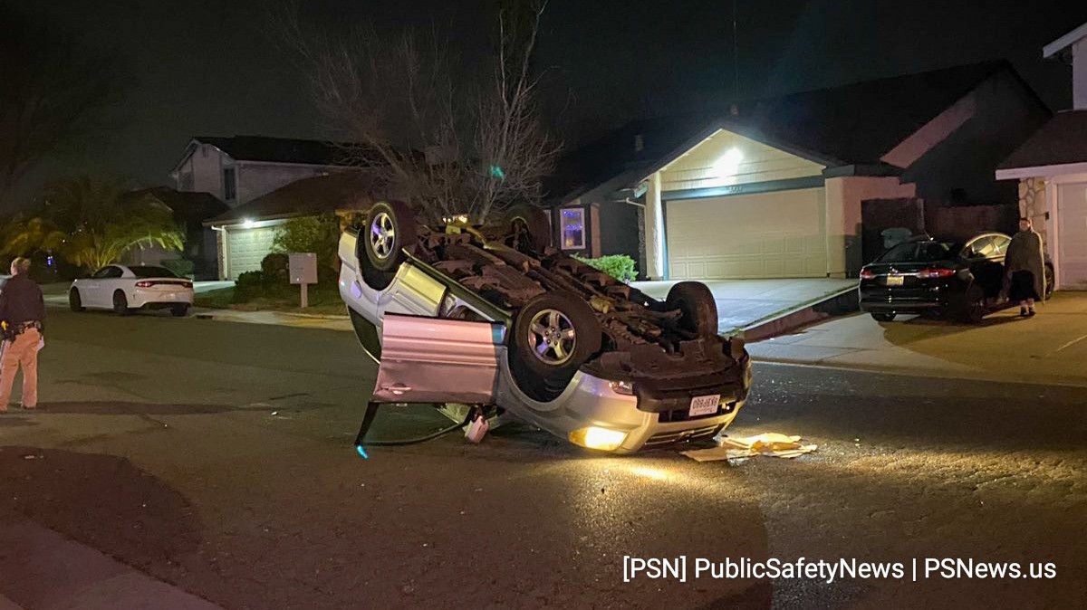 VehicleAccident Antelope  3728 N Country Drive   Around 8:50 p.m., tonight the Sac Metro Fire Department and CHP responded to a rollover crash on North Country Drive in Antelope