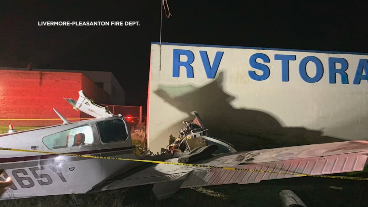 Pilot injured in small plane crash near Livermore airport, official says