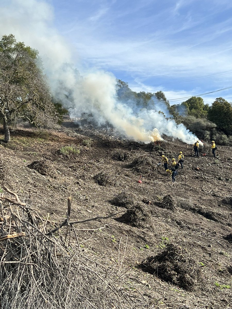 Crews are conducting pile burning off Malech Rd to the East of Hwy 101 in San Jose. Fuel reduction plays a vital role in helping us protect people from wildfires by reducing the effects of catastrophic wildfires and improving the ecosystem's health