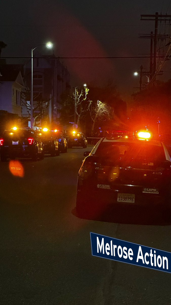 Responded to 911 call of a shooting in building at Willoughby Av X Sweetzer Av around 11:50pm (01/08/23). An armada of law enforcement with  @LAPDairsupport + multiple units descended on location only to uncover it was fake or a swatting call..all clear