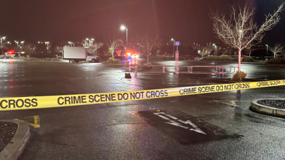 Shooting Roseville 1400 Lead Hill   Walmart  Around 7:10 p.m. this evening, Roseville Police responded to reports of a shooting in the Walmart parking lot on Lead Hill Blvd.  When they arrived, police located several shell casings in the lot near the Gamestop