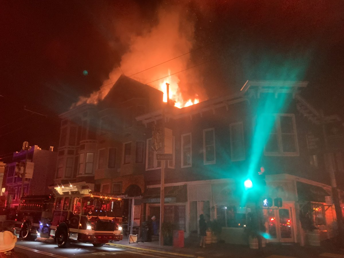 San Francisco firefighter injured, 25 displaced in HayesStreet house fire