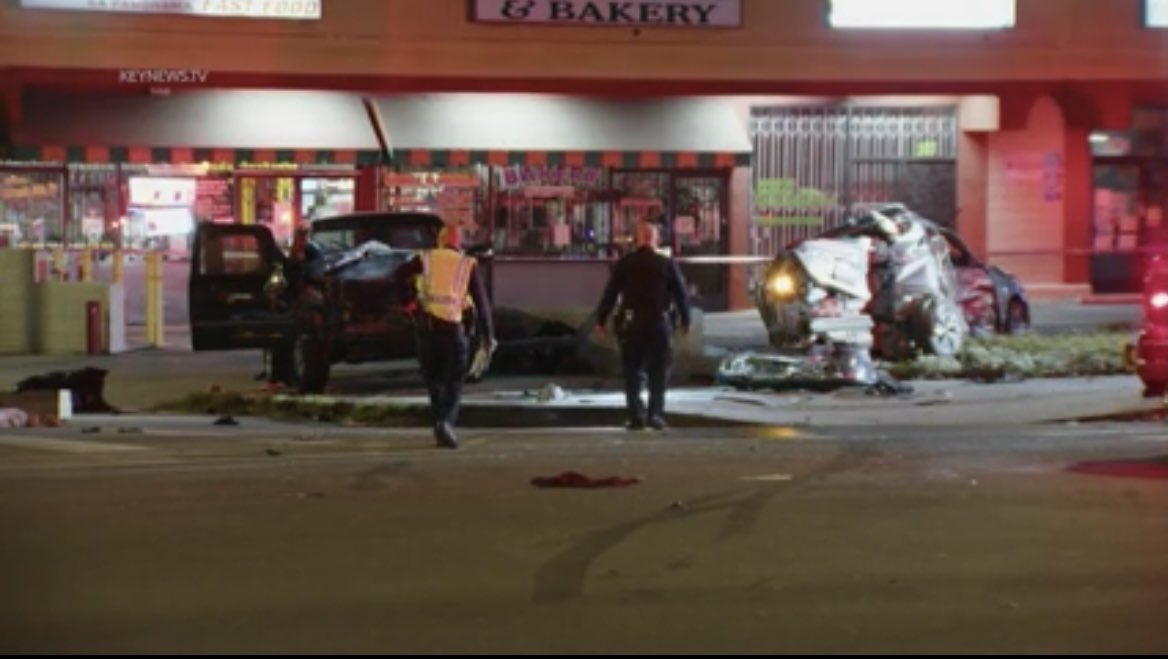 The suspected driver in the police chase that killed 2  people last night identified as Oscar Delacruz (32) booked on felony murder at the Van Nuys jail. The coroner is still notifying family of the victims in Grey Honda Civic