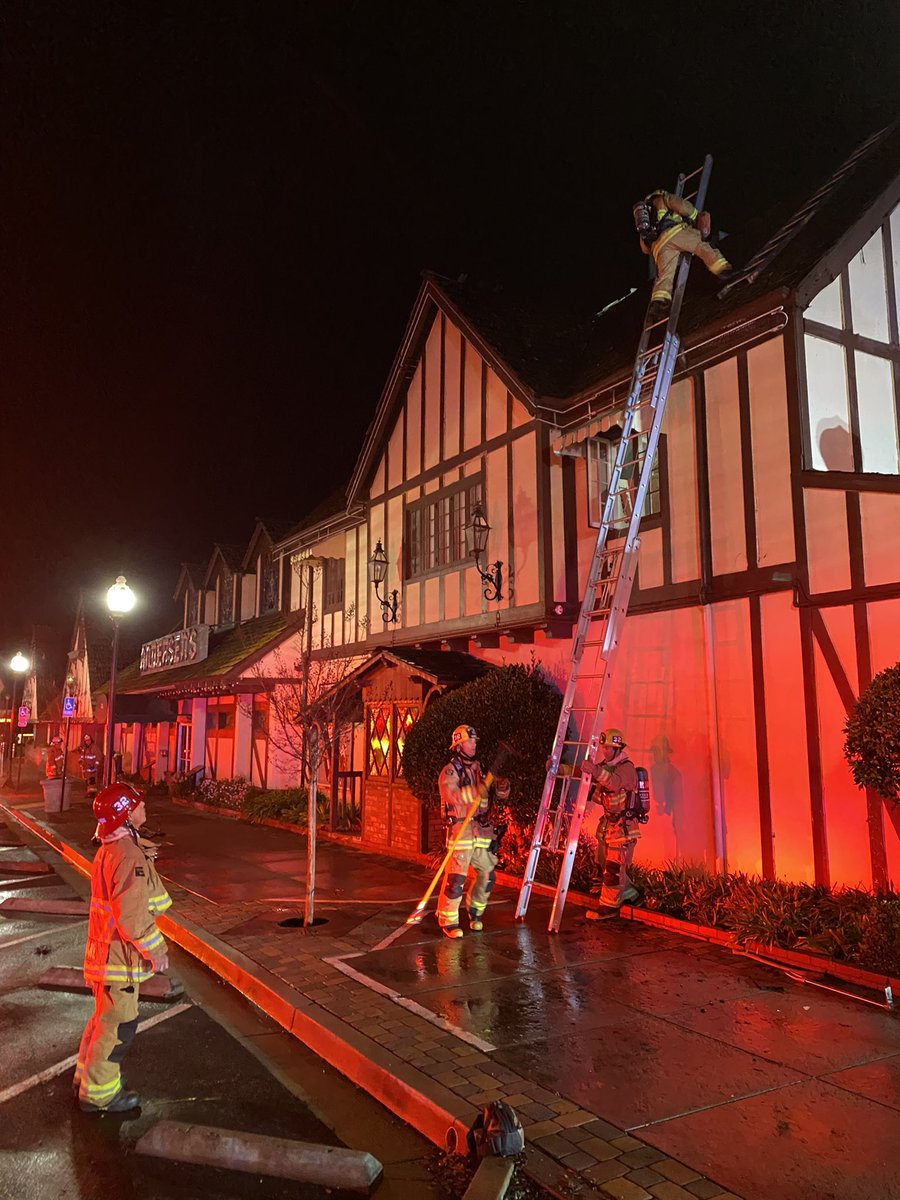 Structure Fire: 310 Ave. of the Flags, Buellton Anderson's Pea Soup rest). Flames seen by passerby/called 911. SBC Fire confined fire to S/W corner roof, exterior only.  Fire knocked down 00:02am.  Hotel not involved, No injuries reported.  Cause under investigation.  