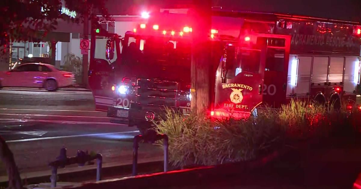 Sacramento area pursuit ends in multi-vehicle crash