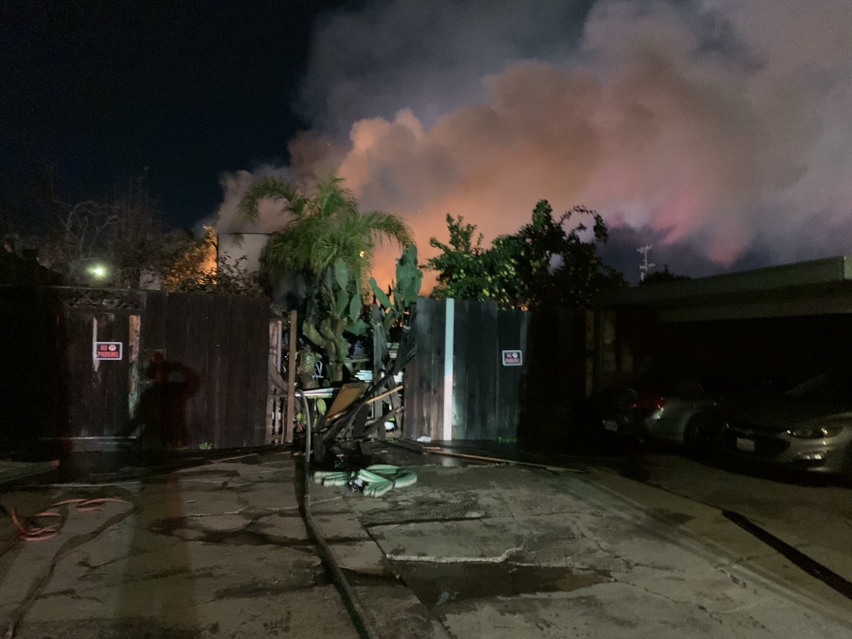 Firefighters are on scene of a full first-alarm at a residential structure fire in the 700 block of Almaden Av. No injuries.Vine St is closed at Grant. Almaden is closed at Virginia.Please use caution around personnel and equipment. 