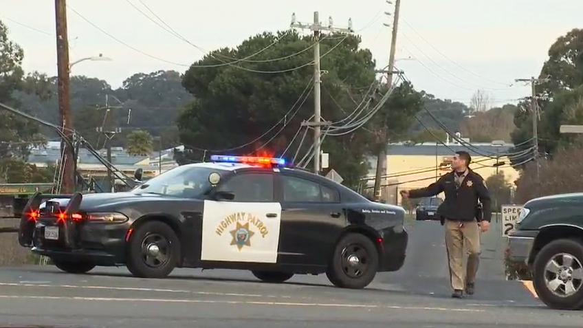 An armed barricaded suspect in San Pablo has shut down roads and closed an area school for the day