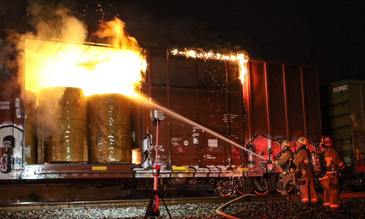Kern County Fire firefighters battled another train fire early Wednesday morning. Video from the scene shows firefighters sliding the train door open and finding a raging fire inside the cargo train along Edison Highway