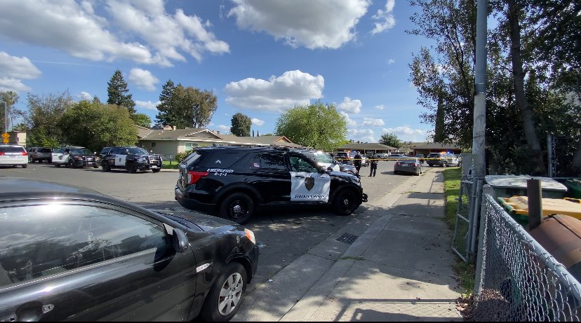 1 killed, 3 hurt after bullets fly in this north Stockton neighborhood Police say groups of people were shooting at eachother. Officers discovered the victim who later died inside a car they were chasing. This is the 3rd homicide in Stockton so far today. @ABC10At least two people were hurt in a shooting on Astor Drive in Stockton this afternoon