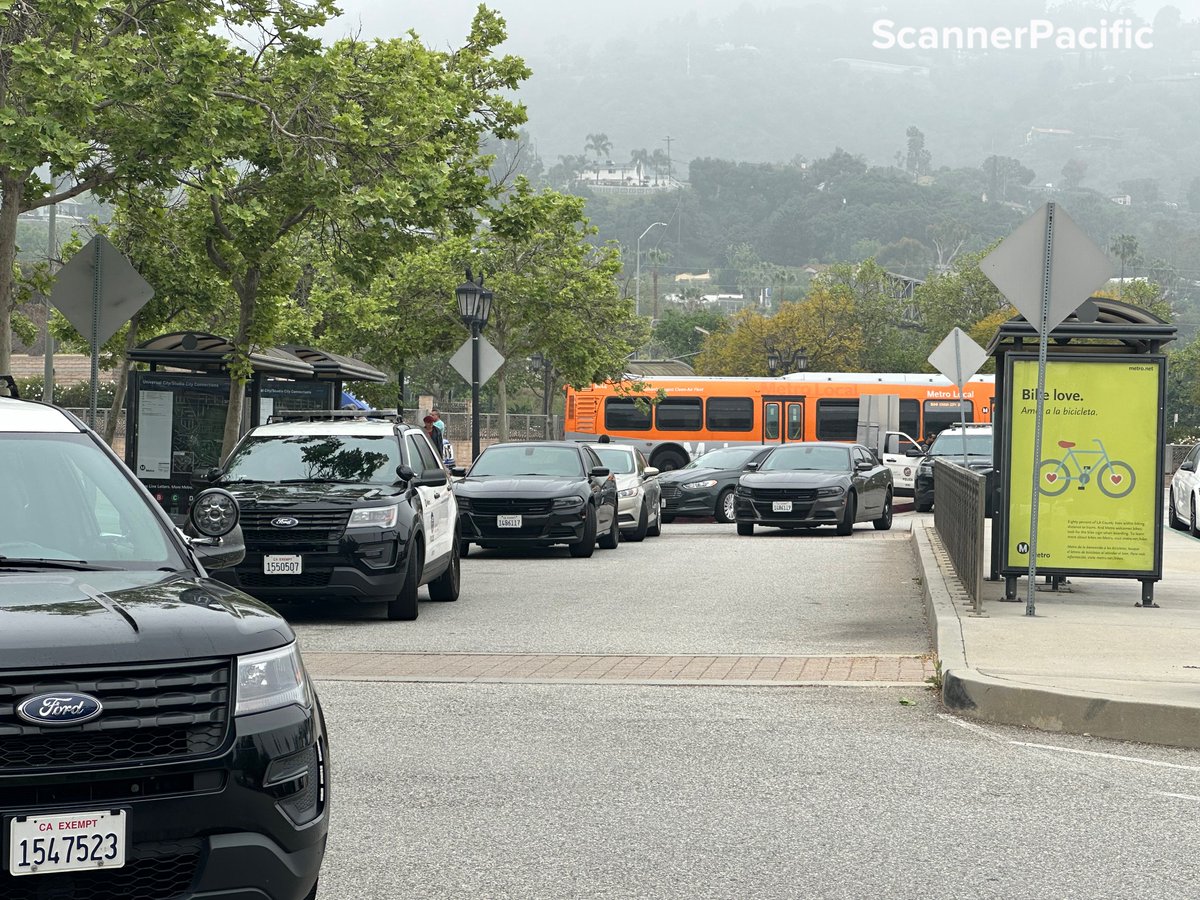 Lots of PD and media at the station currently as the investigation continues. Woman dies after being stabbed in neck at Studio City Metro station; suspect in custody