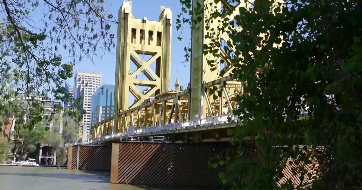 Teen stabbed to death near Sacramento's Tower Bridge. Is the area safe