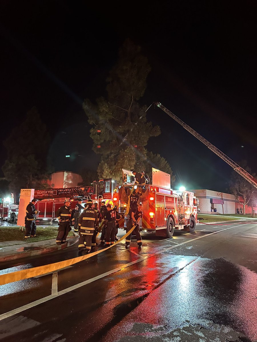 Milmont Fire  2: the 3-alarm fire at 49103 Milmont Dr. is extinguished. The fire was knocked down within 90 minutes of crews arriving at the scene. The fire was contained to the building of origin and the cause is under investigation. There are no reports of injuries