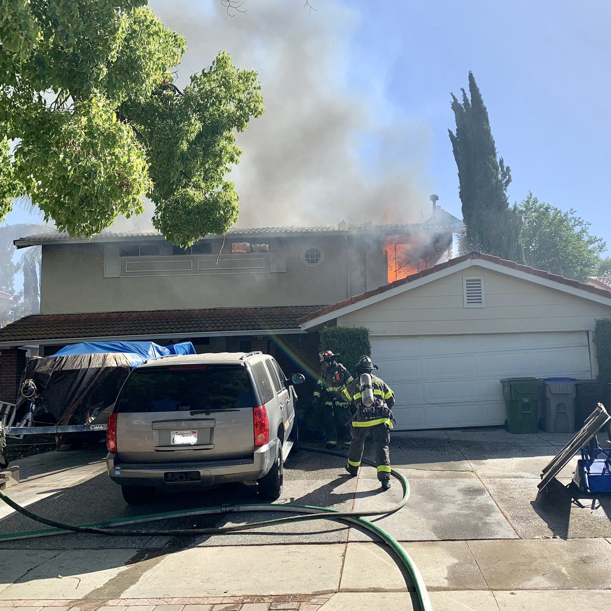 SJFD crews are completing a second-alarm assignment at a residential structure on the 4900 block of Narvaez Ave. One individual treated for minor injuries. Three total residents displaced and will be assisted by Red Cross. 