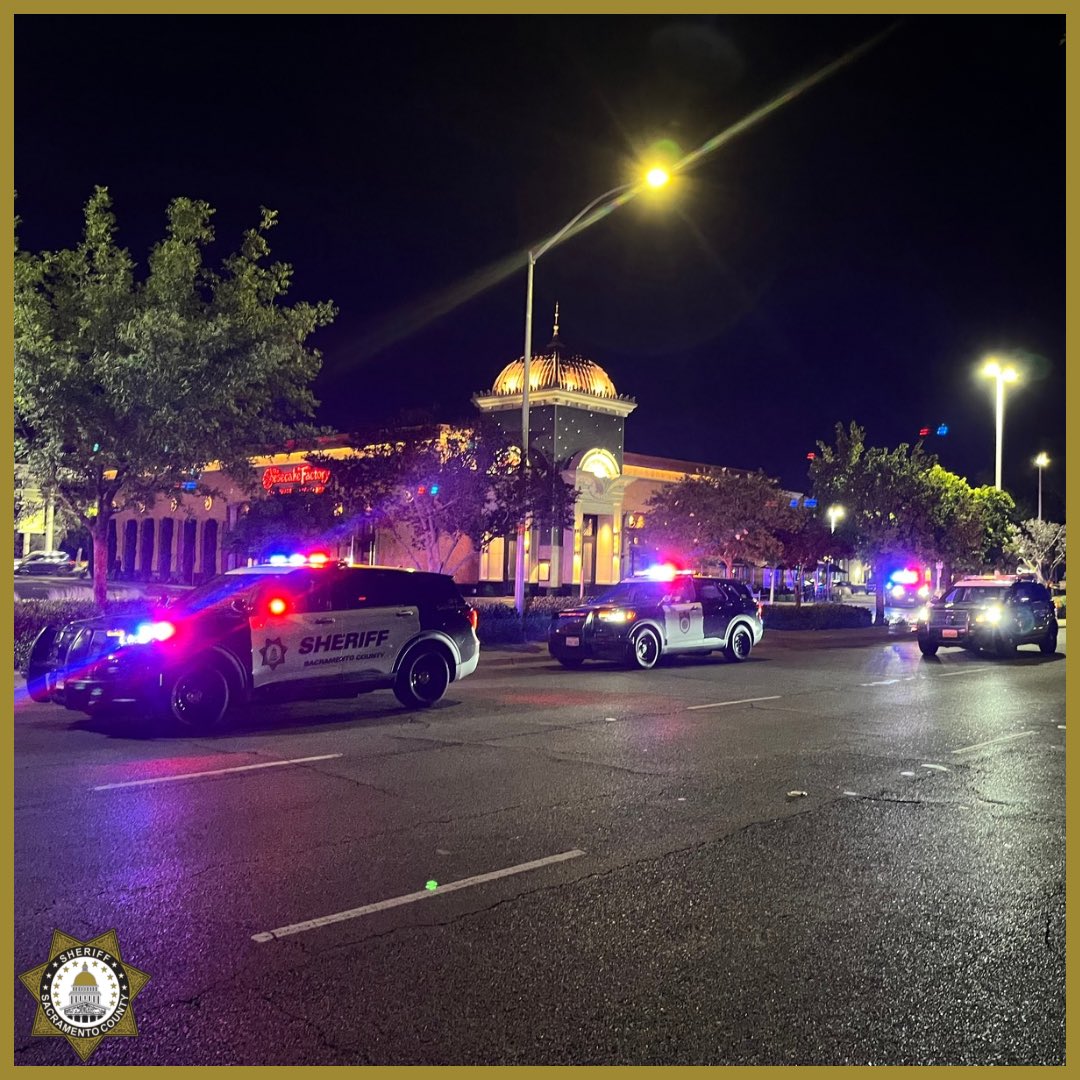 Shooting investigation underway from an incident that originated near the 2100 block of Alta Arden Expy. After the victim was shot, they drove toward  Arden Fair Mall, where @SacPolice initially responded and helped the victim get transported to the hospital.
