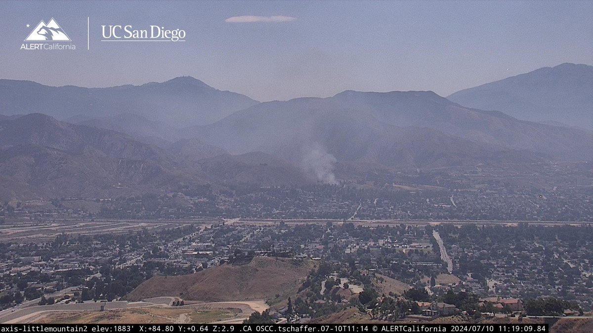 FoothillFire SanBernardino This one is pretty much done.Agencies are responding to a brush fire named the FoothillFire @ Foothill/Sterling. 3-5 acres burning in light fuels with a moderate rate of spread and no immediate structure threat. 