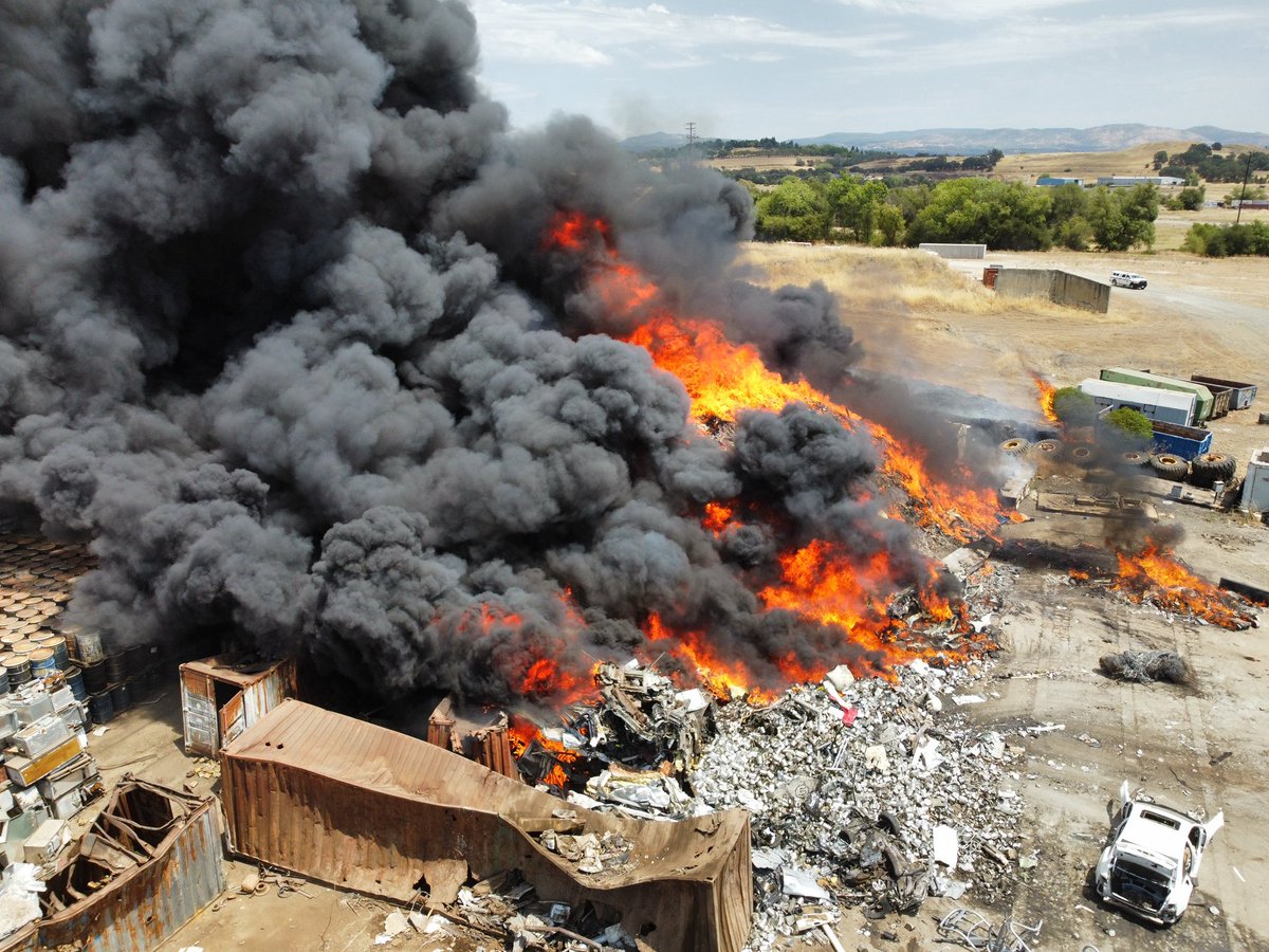 Fire at Crown metal in Oroville  