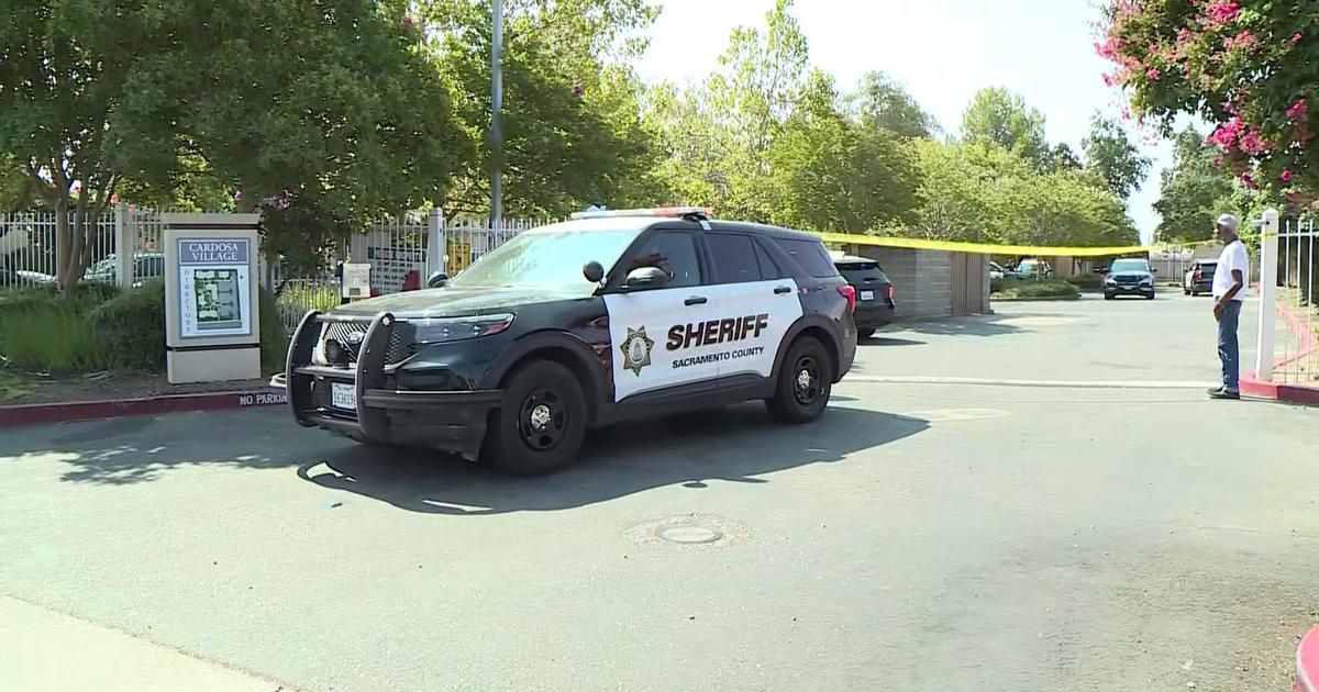 Woman dead, homicide investigation underway after shooting in south Sacramento 