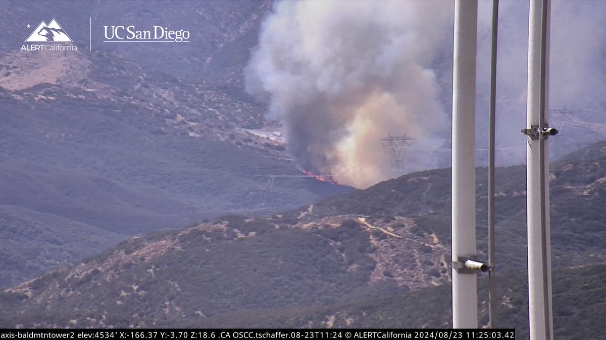 This is the MotorFire burning near the NB 5fwy at PyramidLake.  It was sparked by a big rig fire and has now spread to the hillside brush.  The latest update has it at 3 acres and growing.  