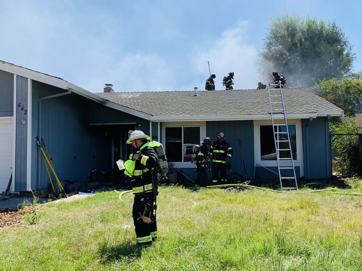 SJFD received multiple calls for a vegetation fire just east of 101N that was threatening structures. Crews limited damage to one residential structure on Fontanelle Dr. and two sheds on other properties. No injuries. 3 adults and 2 kids displaced. Approx 3 acres burned