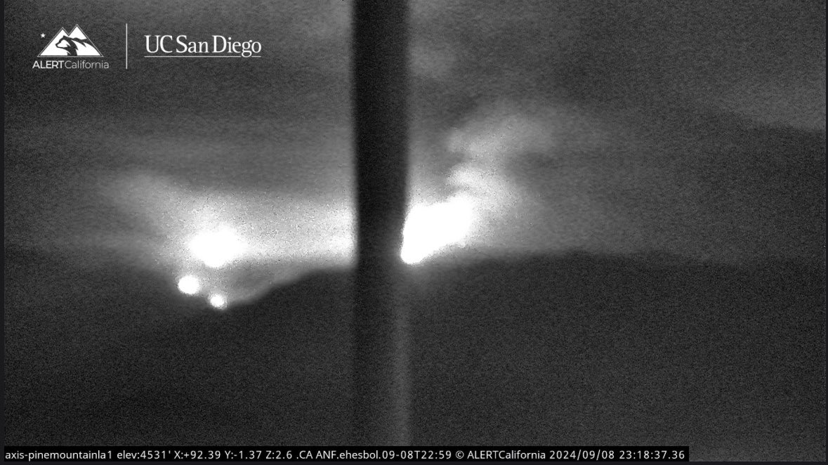 Fire Watch 51 has the BridgeFire mapped at 820 acres.There were 2 helicopters dropping water but they had to leave because visibility was too low.A 30x30 spot fire was reported on Shoe Maker Rd.The BridgeFire was estimated at 800  aircraft is over the fire 