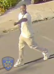 This person & Mercedes are believed to be linked to a June shooting death near 44th & Market in North Oakland, per @oaklandpoliceca, seeking leads