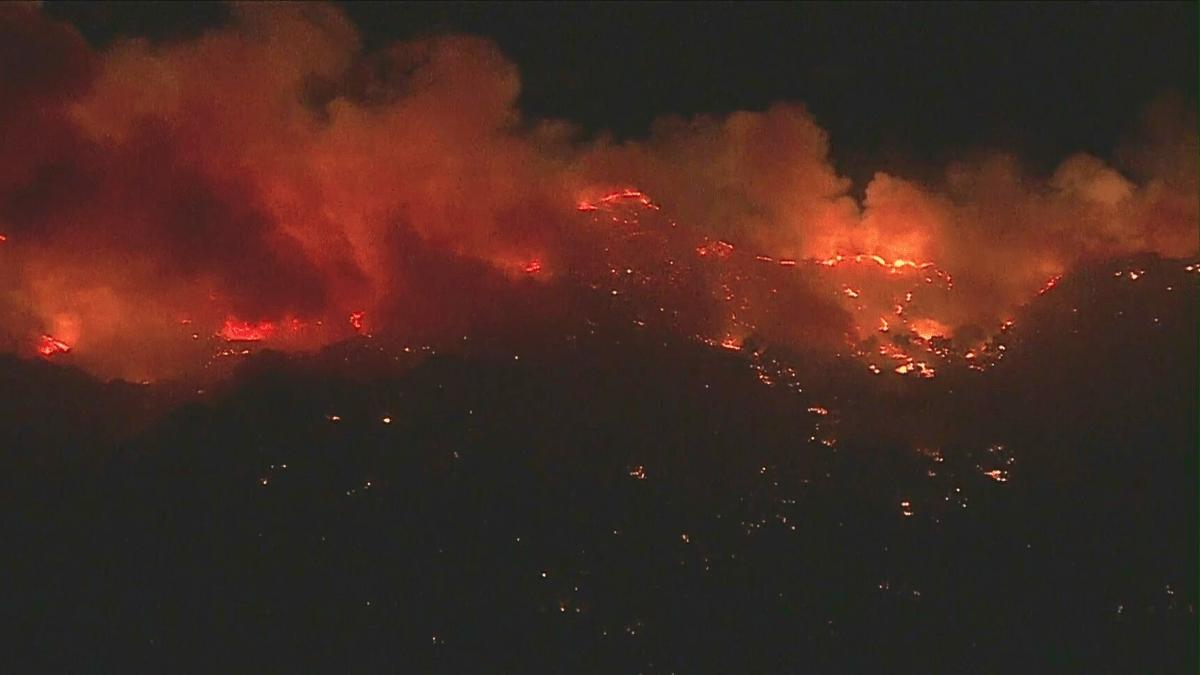 14,000 acre Mountain Fire burns dozens of homes; forces evacuations