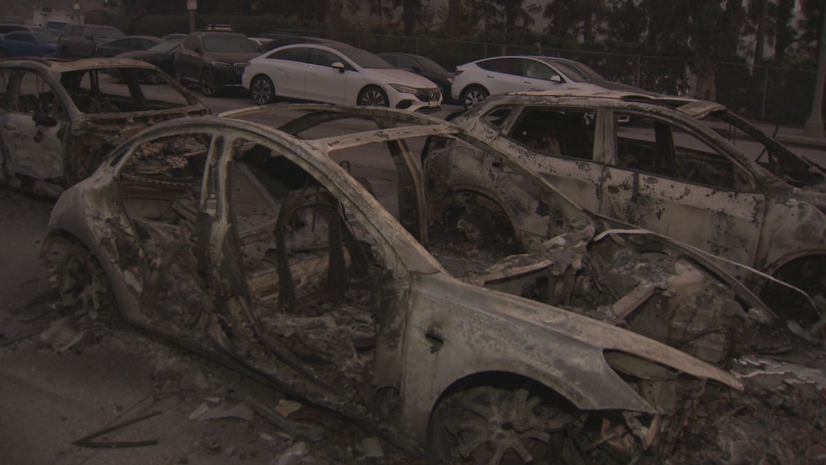 Sunset Blvd. in Pacific Palisades - where ~30 cars are still on road, bulldozed to clear a path for first responders.We spent the day talking to several evacuees who left their cars to get out