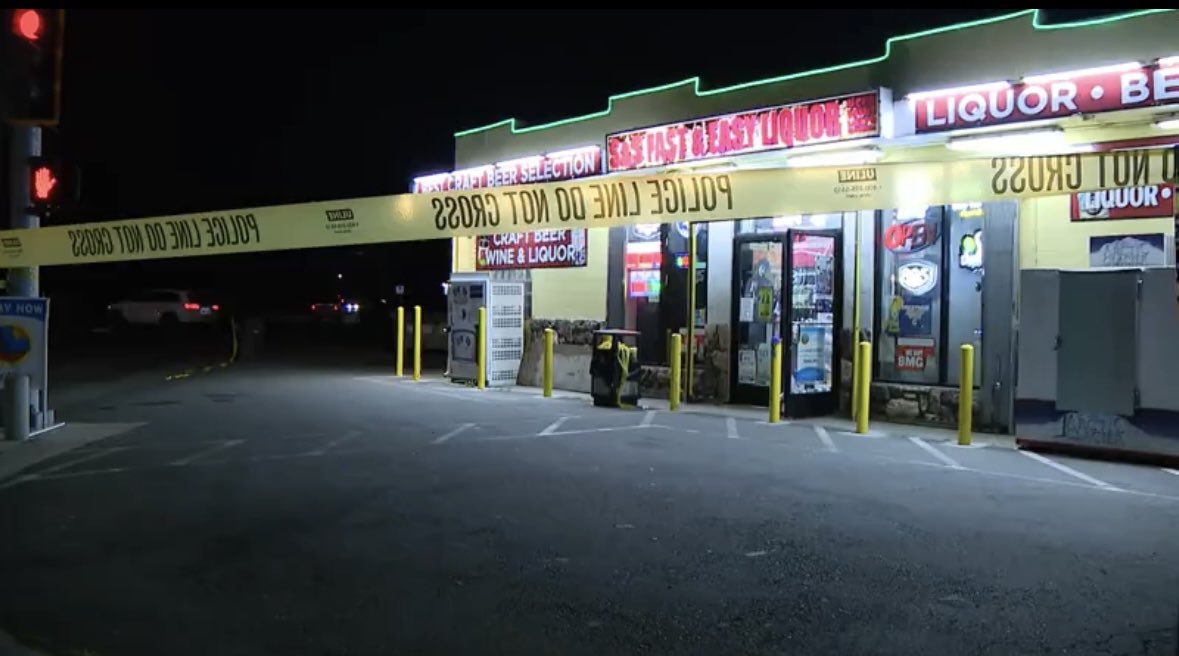 Robber with shotgun invades S&S Fast & Easy Liquor on Willow Pass Road & tries to force worker to open safe - but is shot dead by another worker 