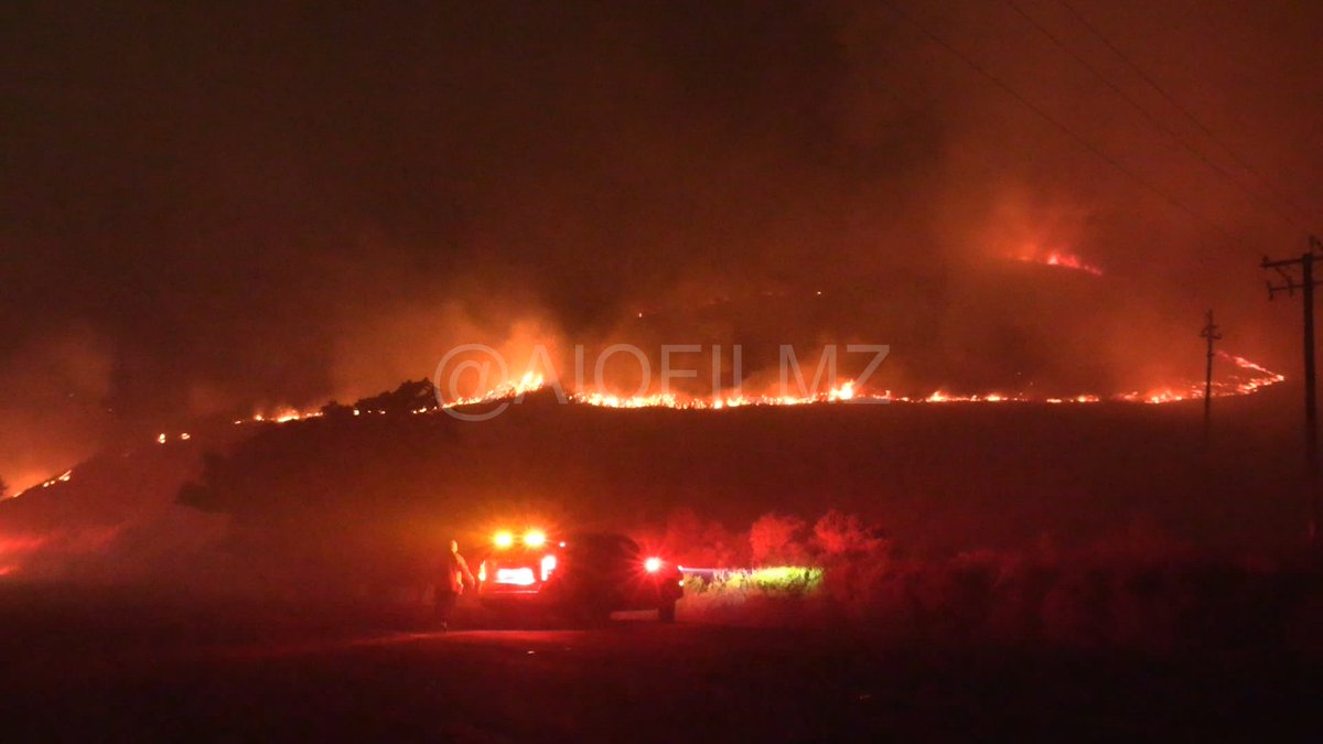 Crockett, CA: Multiple agencies in Contra Costa County responded to a large vegetation fire along San Pablo Ave near Cummings Skyway in the Crockett-Rodeo area. Firefighters reported the fire to have moderate rate of spread due to winds. Firefighters have forward progress stopped