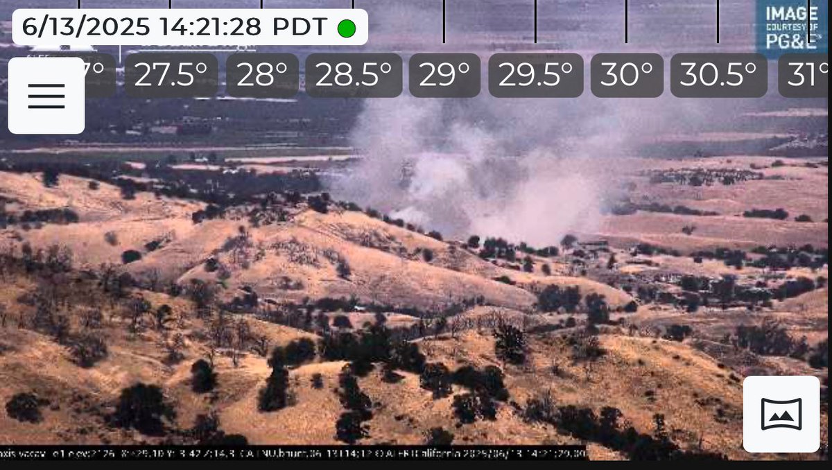 LindaFire - (New Incident) Firefighters are at scene of a 40 acre vegetation fire near the 7900 block of Linda Vista Lane, Vacaville. The fire is currently Wind driven with structures threatened