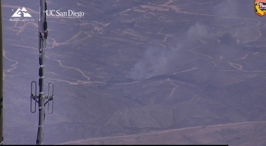 CanyonFire 2 acres with a moderate rate of spreadNew start west of Lake Mathews at Tin Mine Rd & Eagle Canyon Rd