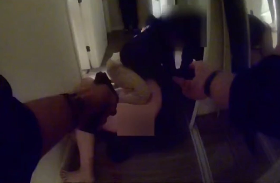 Man shot & killed by @SantaClaraPD Ofc. Robert Allsup was straddling & stabbing roommate at home on Eisenhower while armed with 2 knives, per @chiefcorymorgan. 