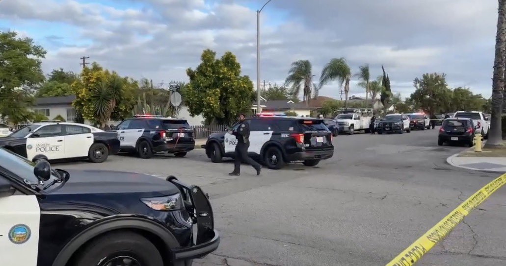 Anaheim CA, Anaheim PD in a standoff with an armed suspect after a reported shooting at a house, victims, if any, are not known at this timeAnaheim Police are on scene in the 200 block of E Valencia Ave. in Anaheim. Police appear to be involved in an ongoing tactical situation