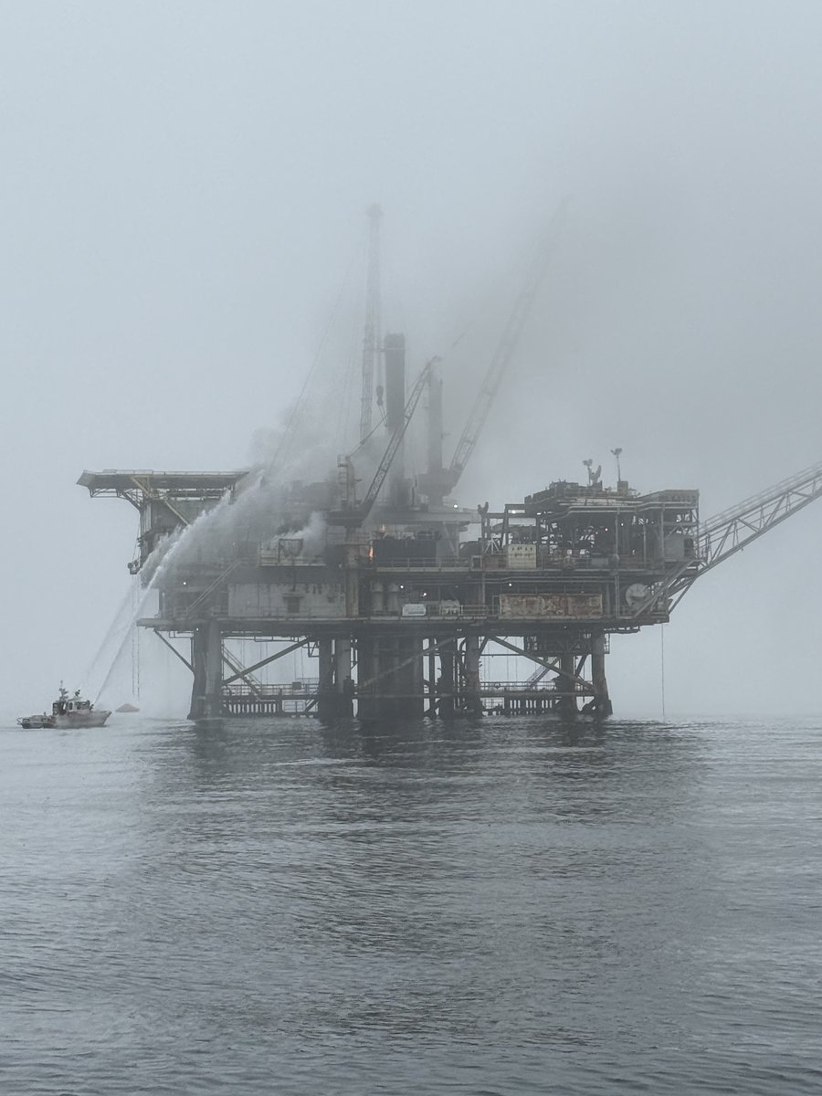 USCG, SB Harbor Patrol, SB County Fire, SB City Fire & Ventura County Fire are responding to a fire on platform HABITAT 7.5nm off Santa Barbara. All 26 crew evacuated safely. A 1000 yard safety zone is in effect around the platform