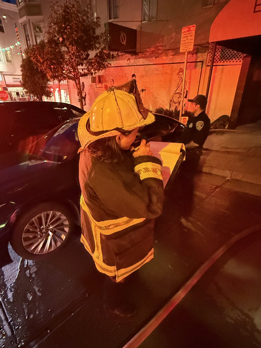 San Francisco Fire responded to reports of a structure fire on the roof of a building in the 400 block of Green Street. Multiple 911 calls alerted them to the situation. Firefighters arrived quickly and initiated an aggressive 