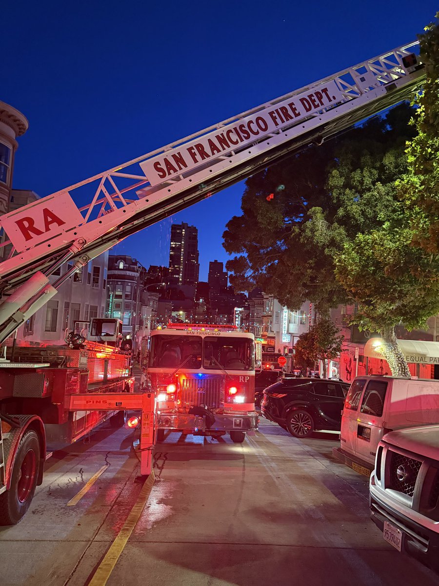 San Francisco Fire responded to reports of a structure fire on the roof of a building in the 400 block of Green Street. Multiple 911 calls alerted them to the situation. Firefighters arrived quickly and initiated an aggressive 