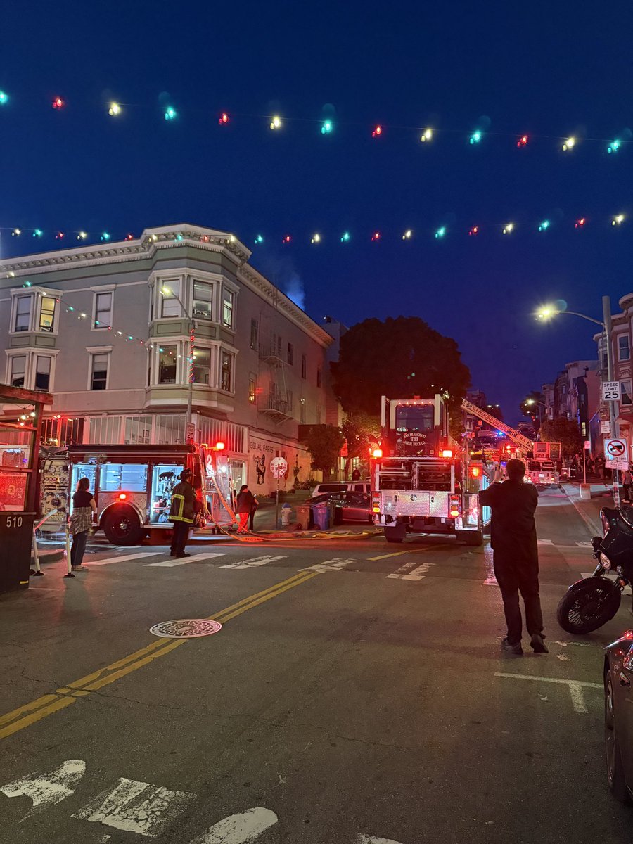 San Francisco Fire responded to reports of a structure fire on the roof of a building in the 400 block of Green Street. Multiple 911 calls alerted them to the situation. Firefighters arrived quickly and initiated an aggressive 