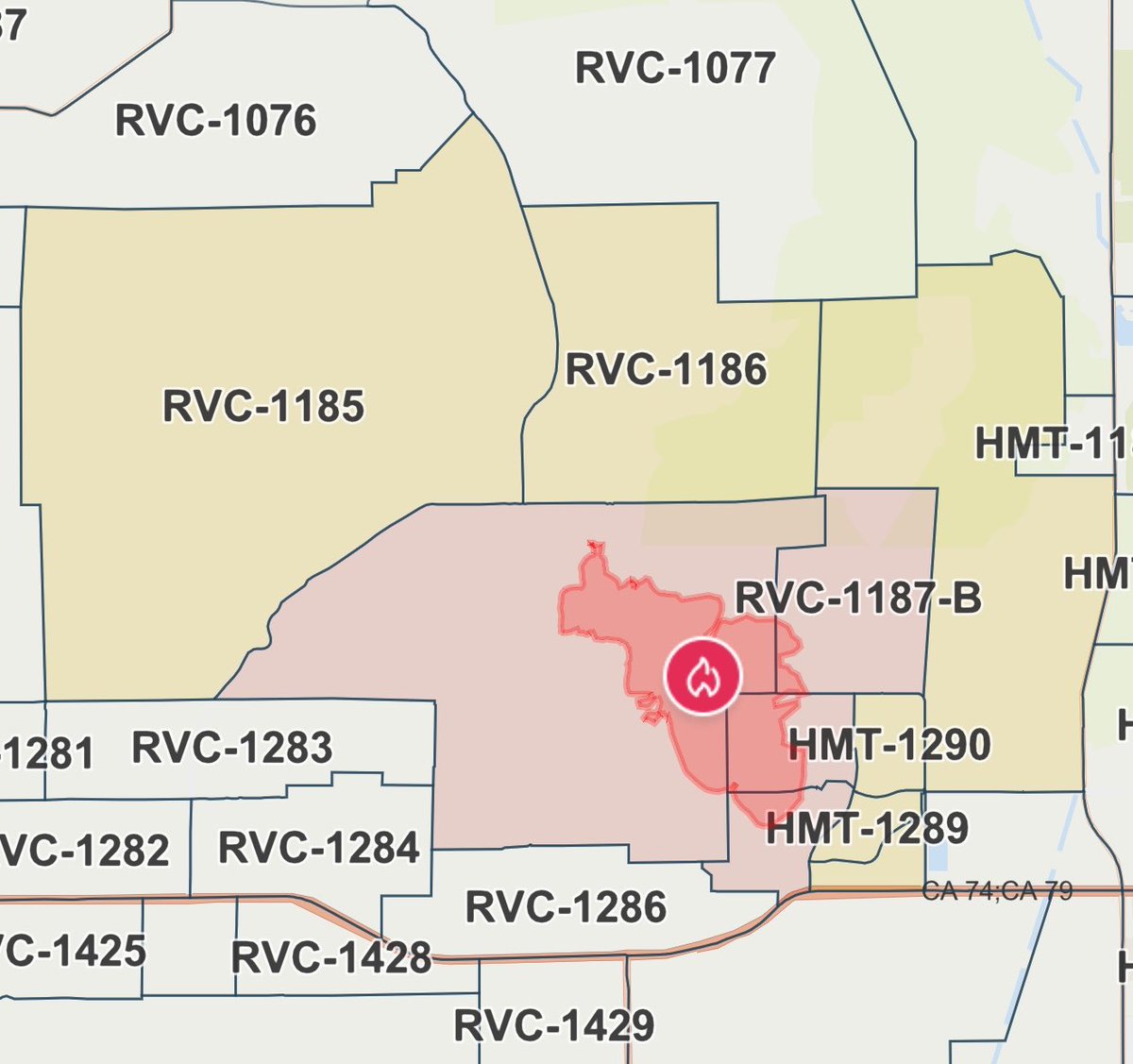 VeronaFire An Evacuation Order is about to be Issued for RVC-1286 as the Fire is Progressing to the South. There’s another head of the Fire to the North as well but burning at a Moderate Rate of Spread. 
