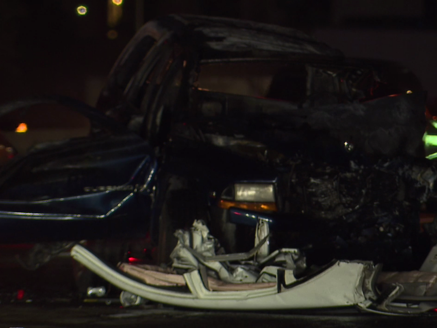 At least 2 dead in wrong-way crash on I-5 near San Diego International Airport