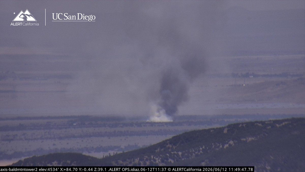 This was Reported as a Structure Fire but this has now changed to a Brush Response. Copter 22 is overhead, LACoFD Copter 11, Helitanker 55, Intel 76 is getting dispatched