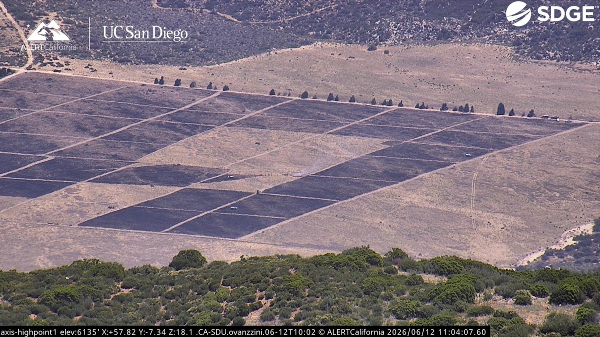 Looks like San Diego County Fire is conducting their 30 acre Prescribed Burn, off of Chinuahua Valley Road, Northeast of Oak Grove. They seem to be burn off these squared sections