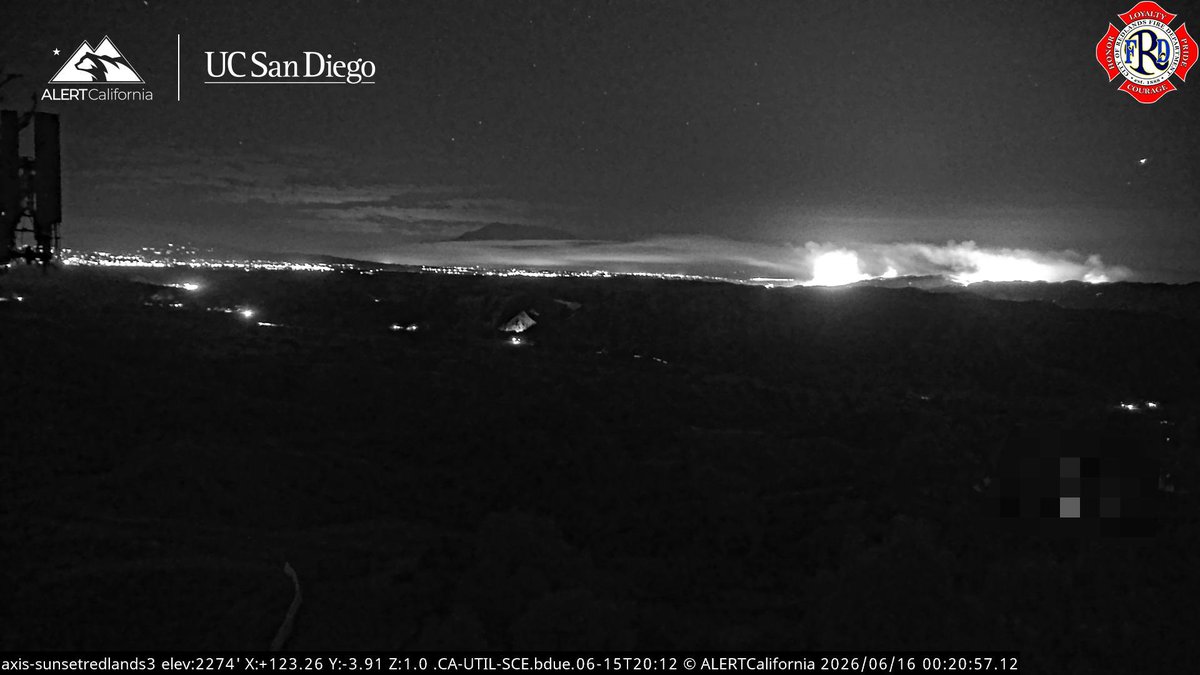 ShoreFire Some Resources are being Released for Tonight, the Fire is looking Good hasn’t jumped Highway 60. Back Firing Operations are going well, Copter 605 was Released, Both Helitankers are on the Ground Available if anything changes. 
