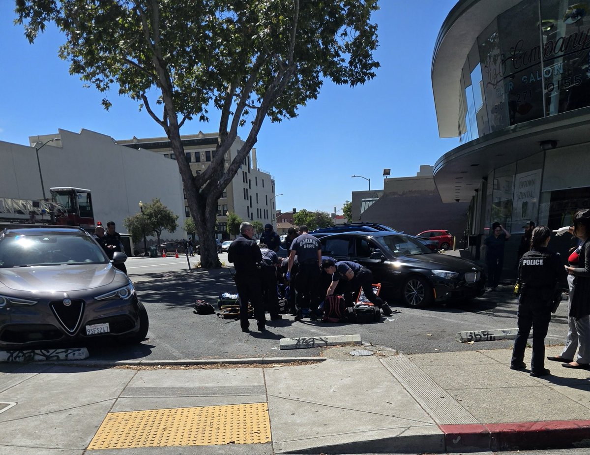 Man dies after being shot while driving BMW 5 Series Gran Turismo near 17th & San Pablo in Oakland’s Uptown