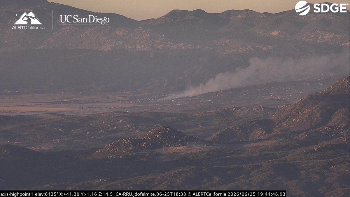 RollingFire The Fire is 30 acres and Holding, with some people sheltering in place in the area, AA310 is going to double up some Retardant. RSO was Requested to Evacuate the Areas Of Rolling Hills Road, El Toro Road, Meyers Lane, Burnt Valley Road.RollingFire AA310 is Reporting 25-30 acres, the left flank is holding at a road, Retardant was tripled at the head and checked up and Retardant was dropped on the right flank. 