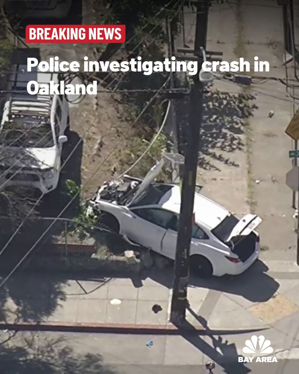 Police investigating a crash in Oakland