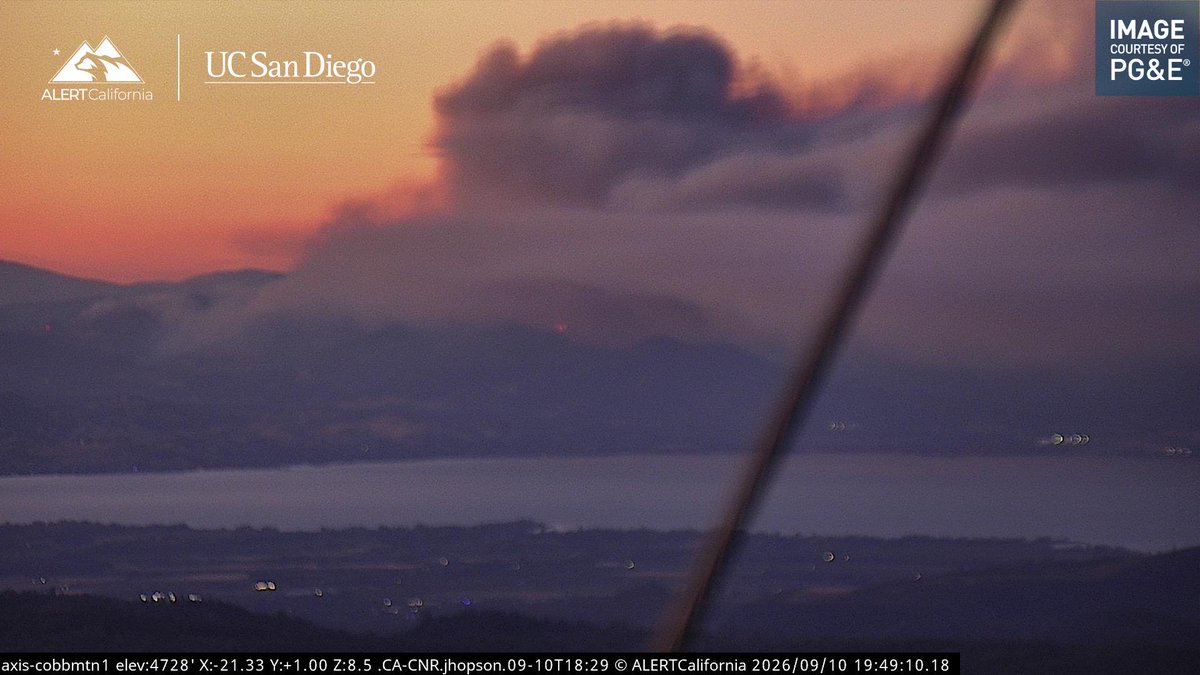 LucasFire OES Intel 24 has Mapped the Fire at 1,099 acres, Intel Flight shows the spot fire across White Rock Canyon Road. All Air Tankers have been Released for the Evening. 