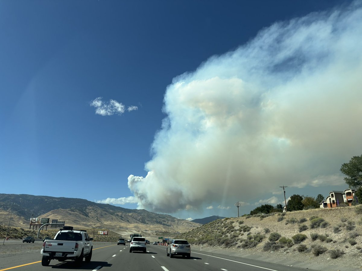 Crews are responding to the FloristonFire. I-80 Westbound at the state line is currently closed .TMFR is monitoring a fire along I-80 near Floriston with a rapid rate of spread in medium/heavy fuels 